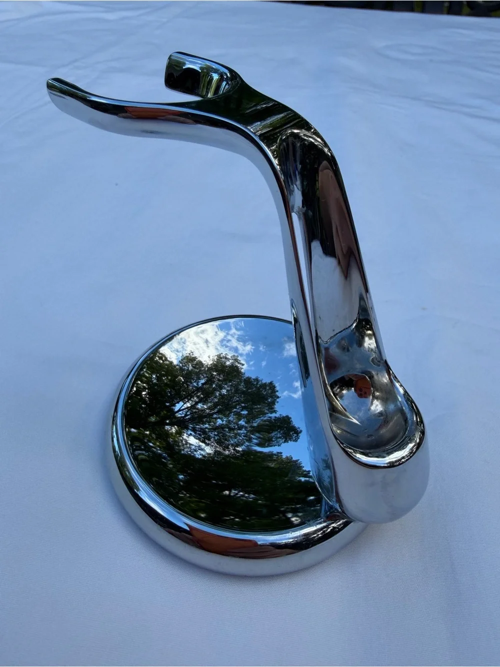 Gillette Art of Shaving Fusion Chrome collection Stand for Razor and Brush